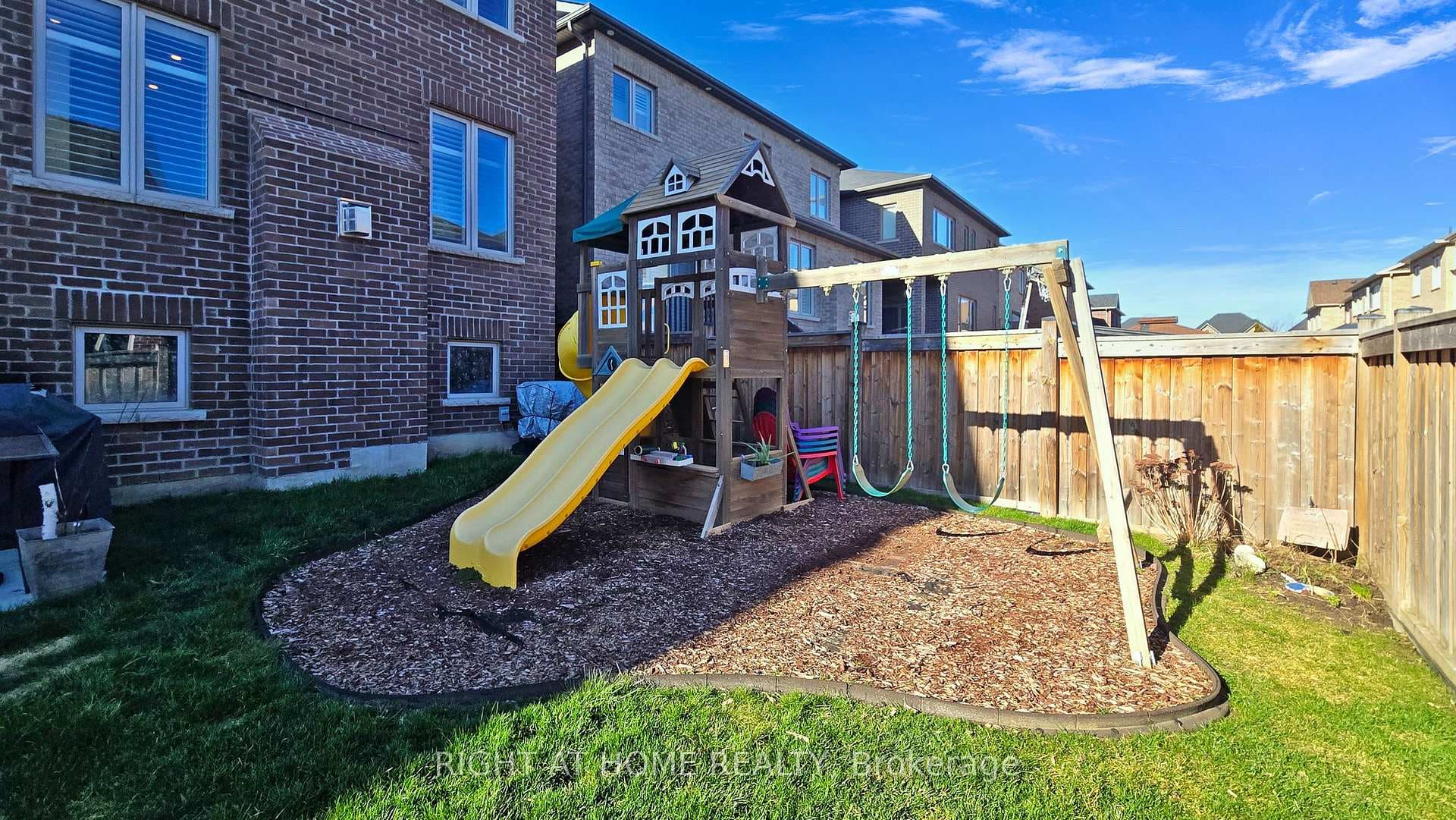 253 East's Corners Boulevard photo 43