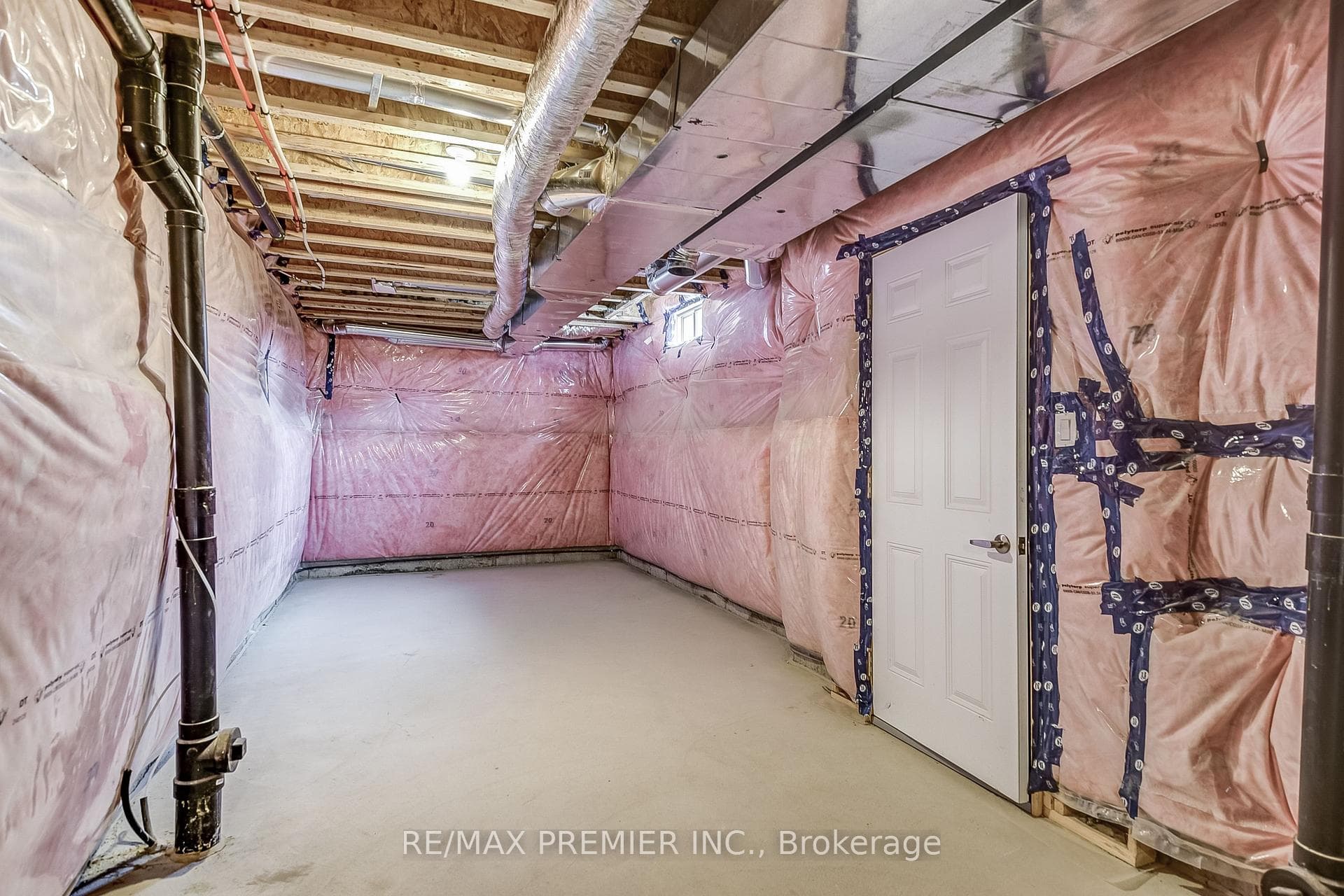 72 Armilia Place photo 35