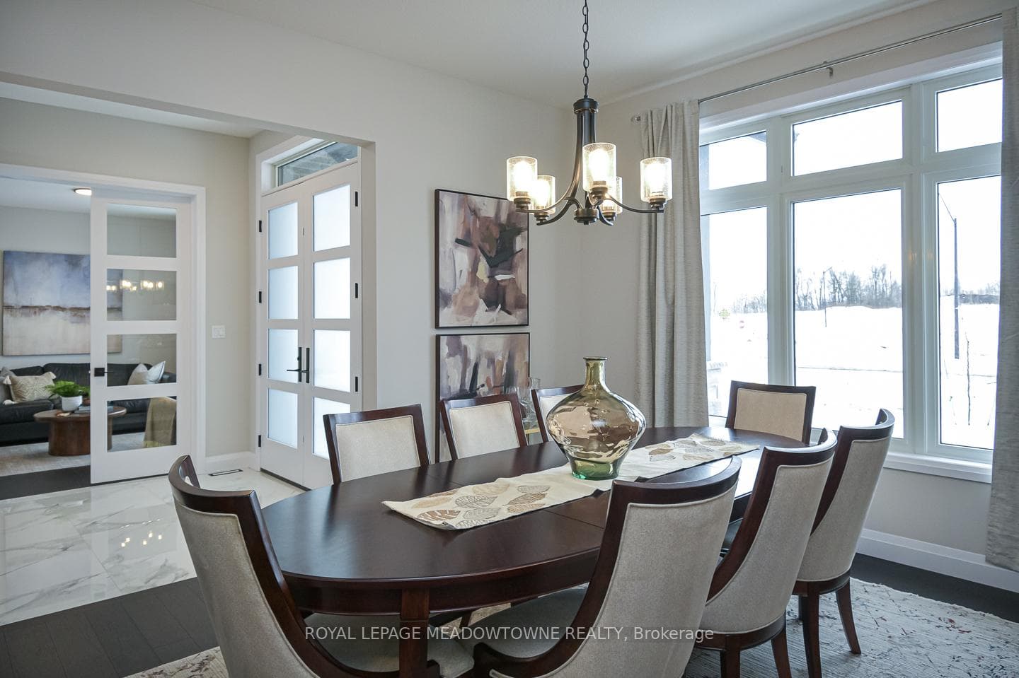 74 Charles Currie Crescent photo 11