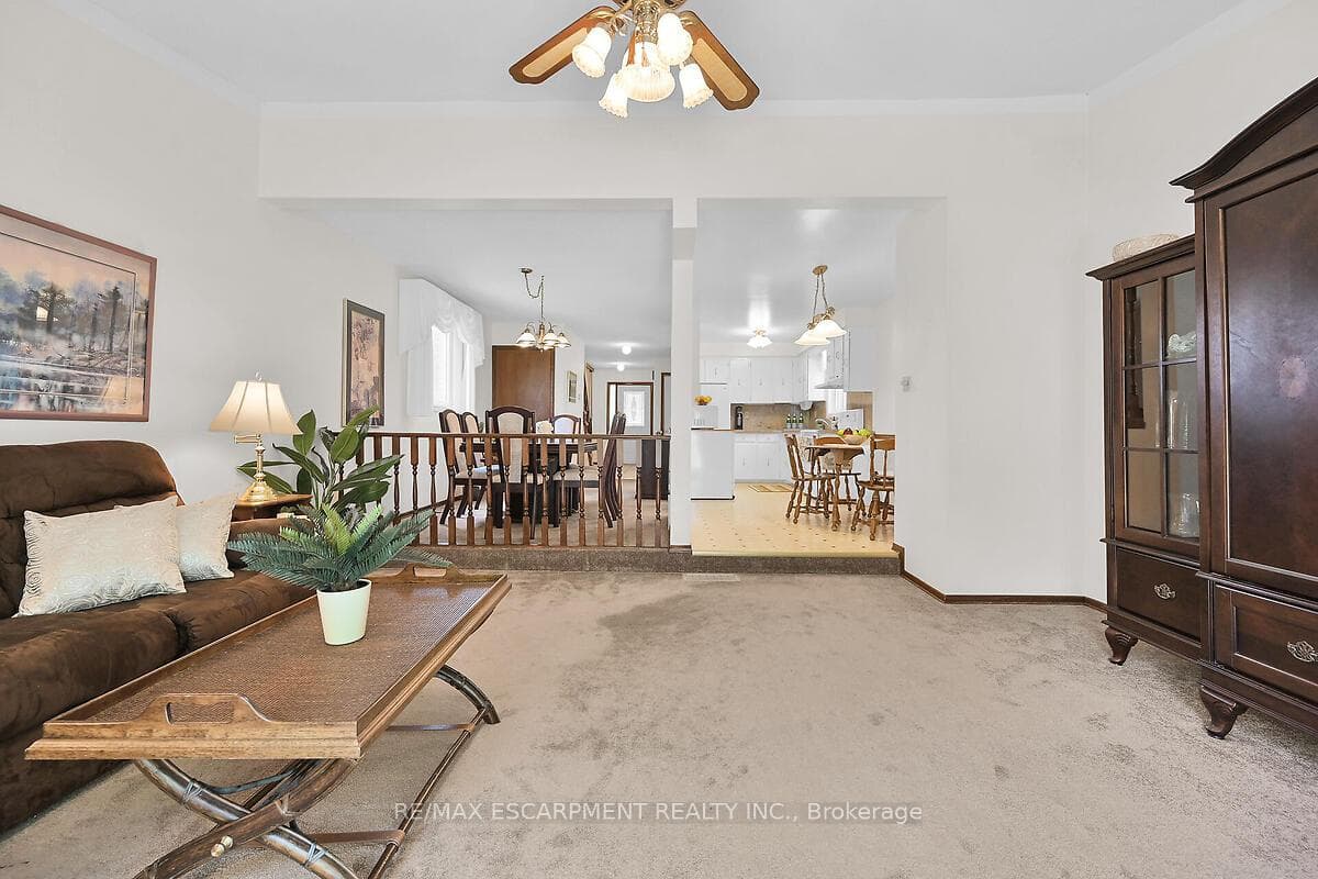 50 Athenia Drive photo 10