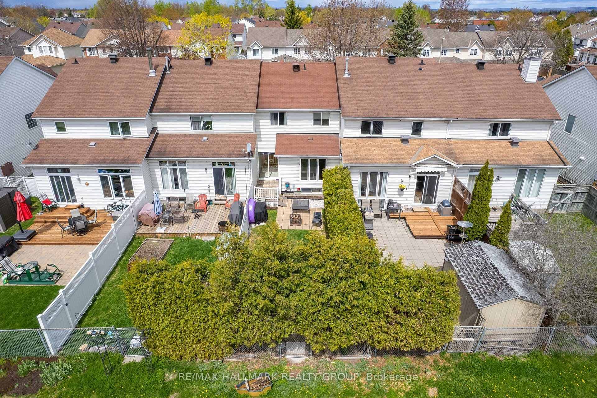 902 Paradise Crescent photo 28