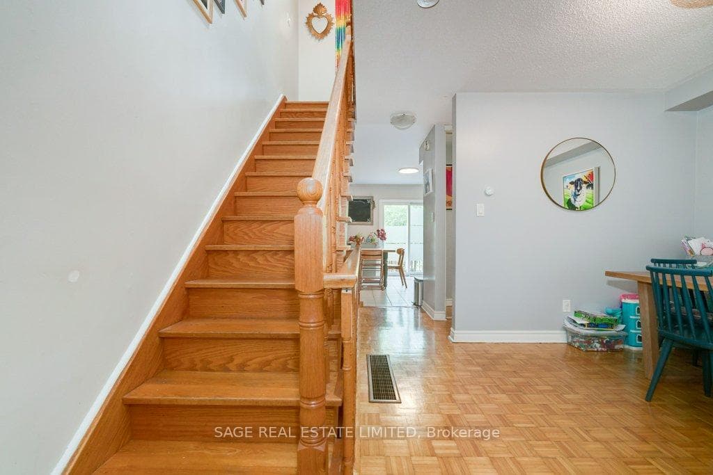 44 Ashland Avenue photo 8