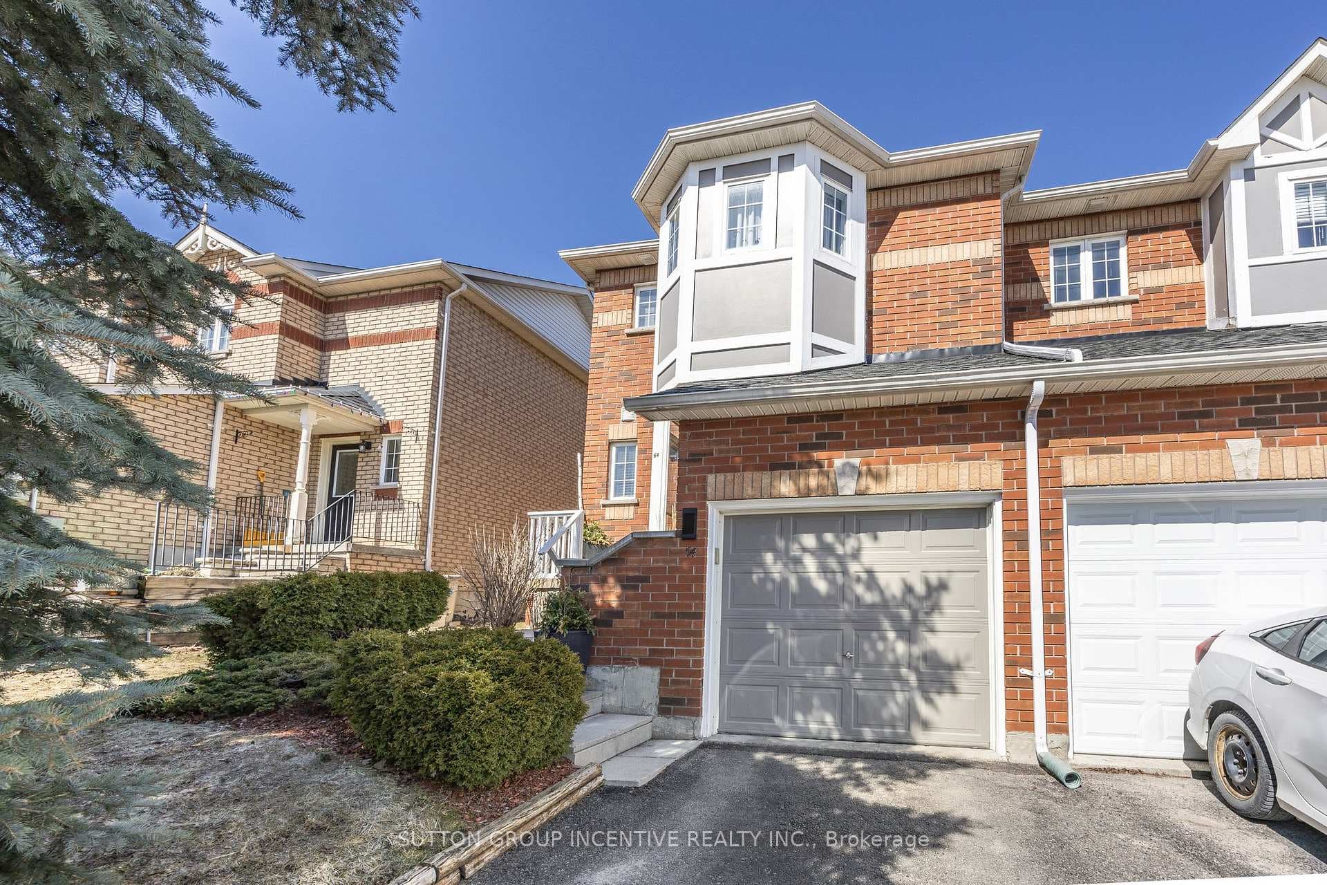 54 Gadwall Avenue photo 1