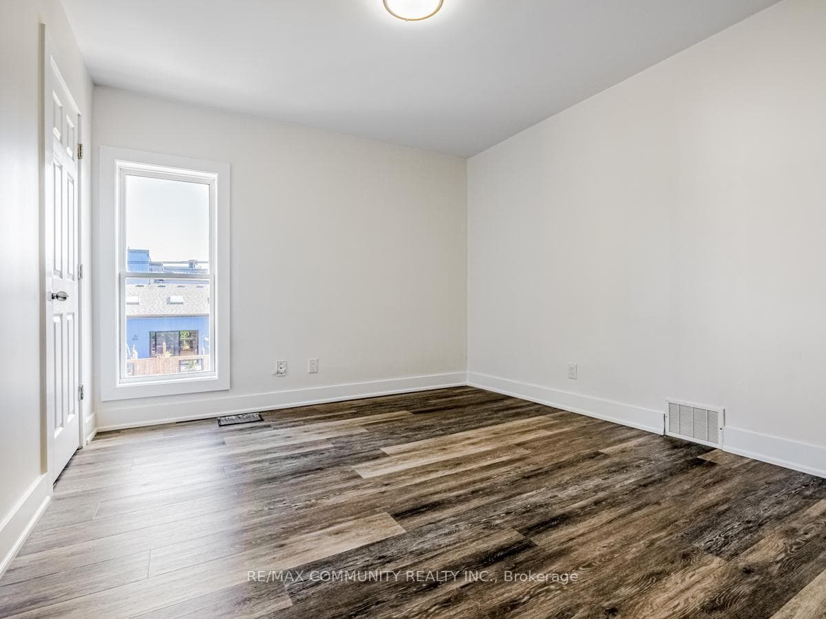 152 Murray Street photo 28