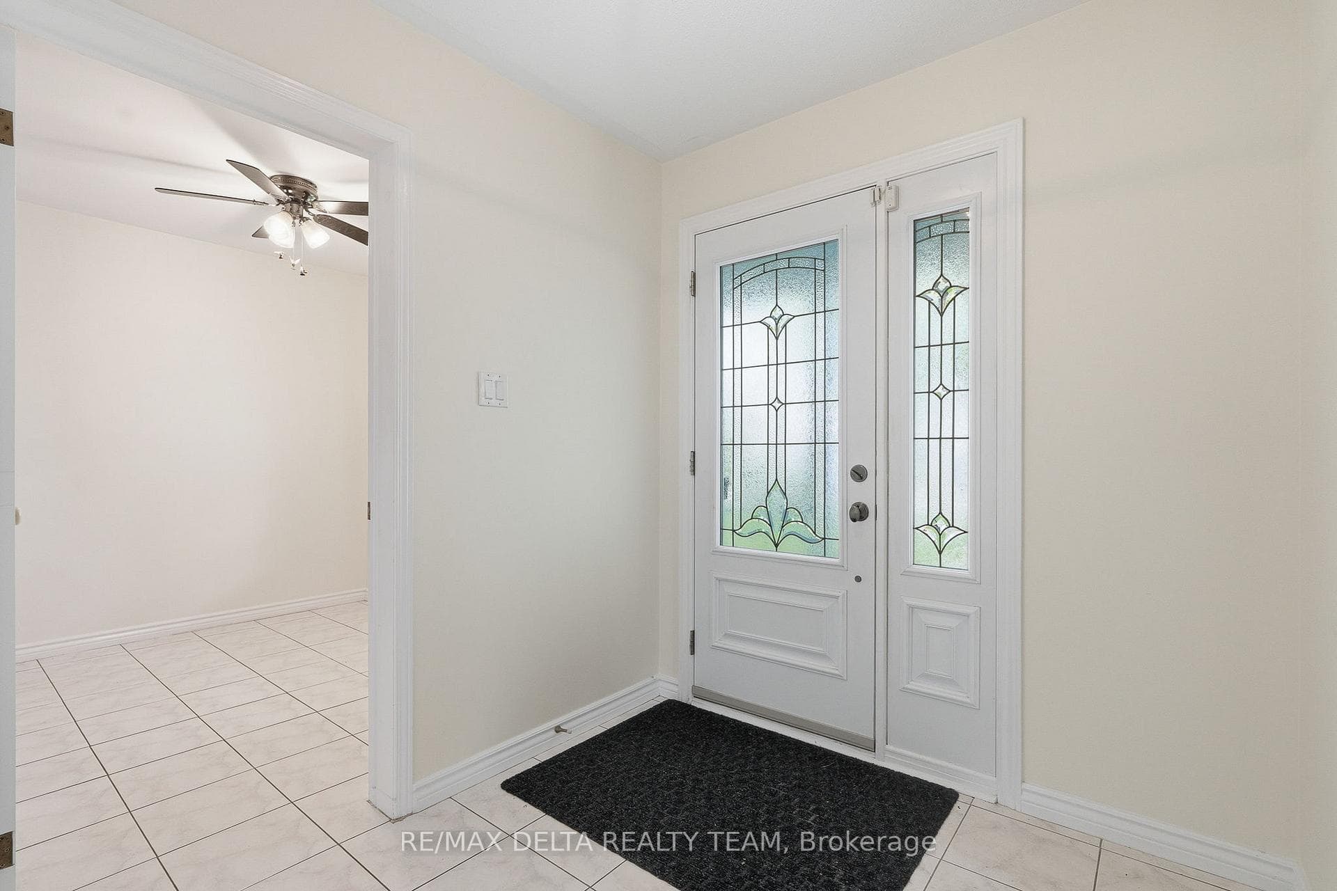 310 Mceachern Crescent photo 3