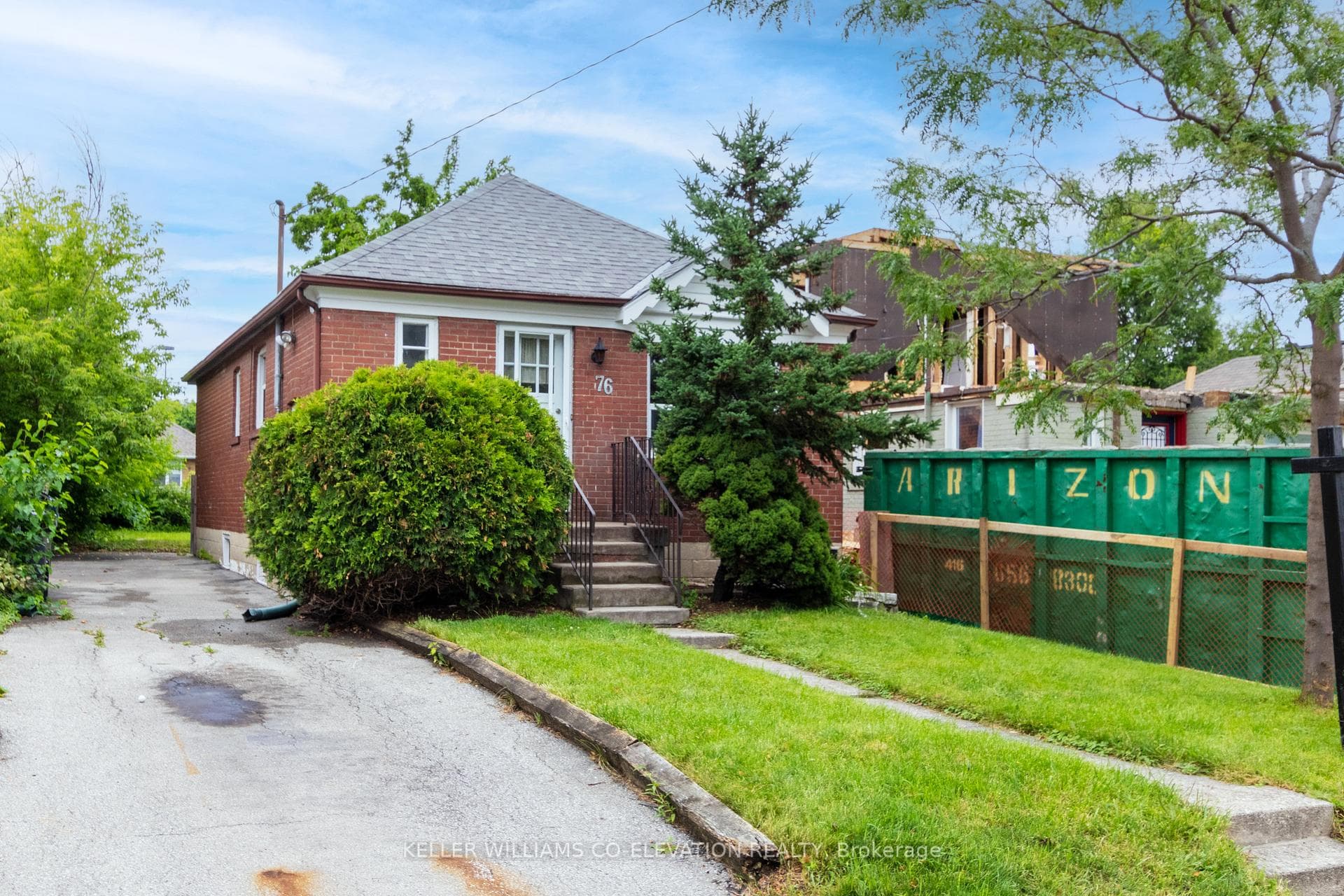 76 Algoma Street photo 4