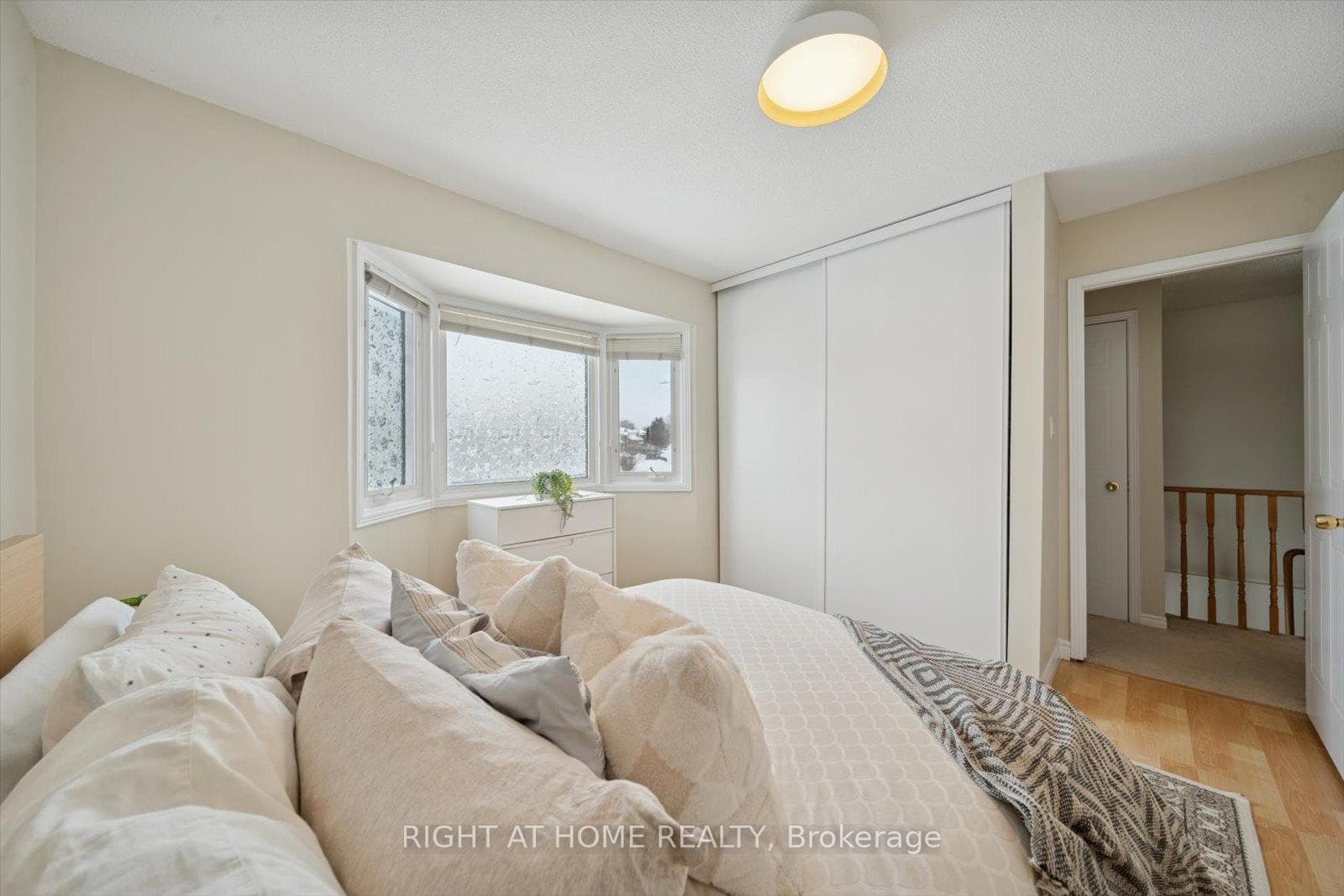 48 Cherry Blossom Crescent photo 26