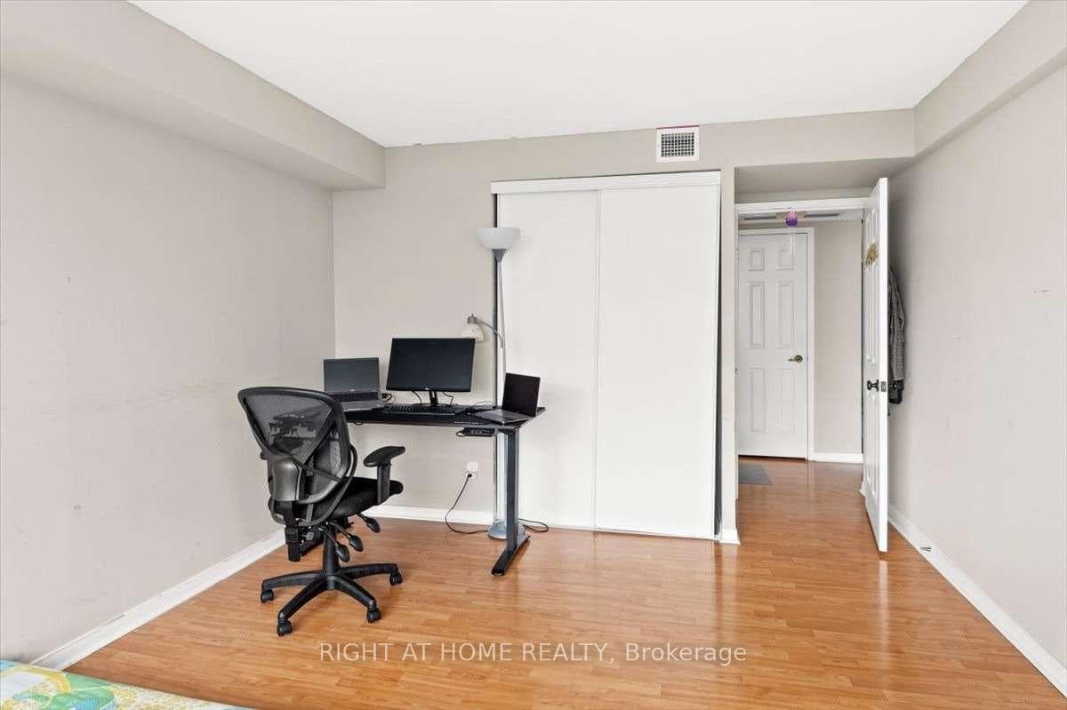 4725 Sheppard Avenue Unit 1514 photo 15