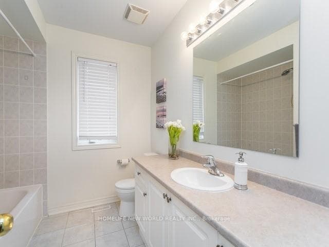 553 Woodspring Avenue photo 17