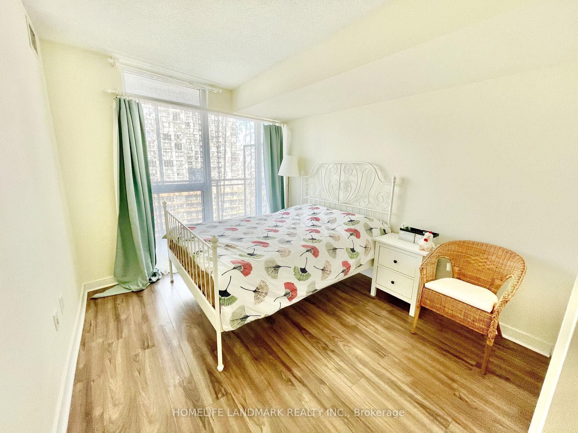 8 Telegram Mews Unit 1610 photo 10