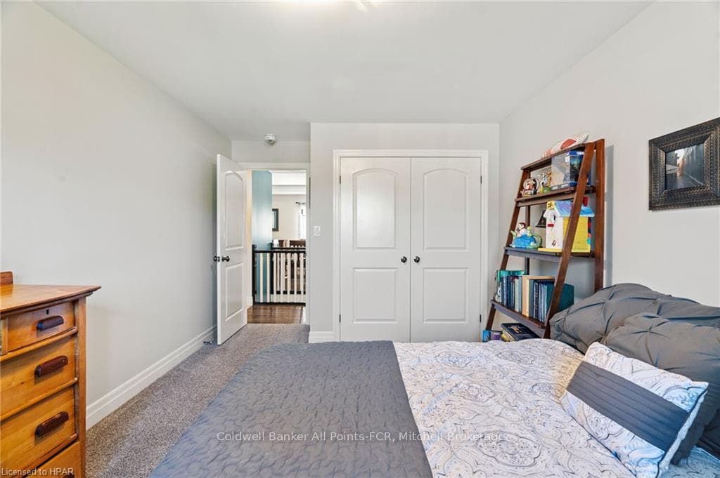 19 PICKETT Court photo 22