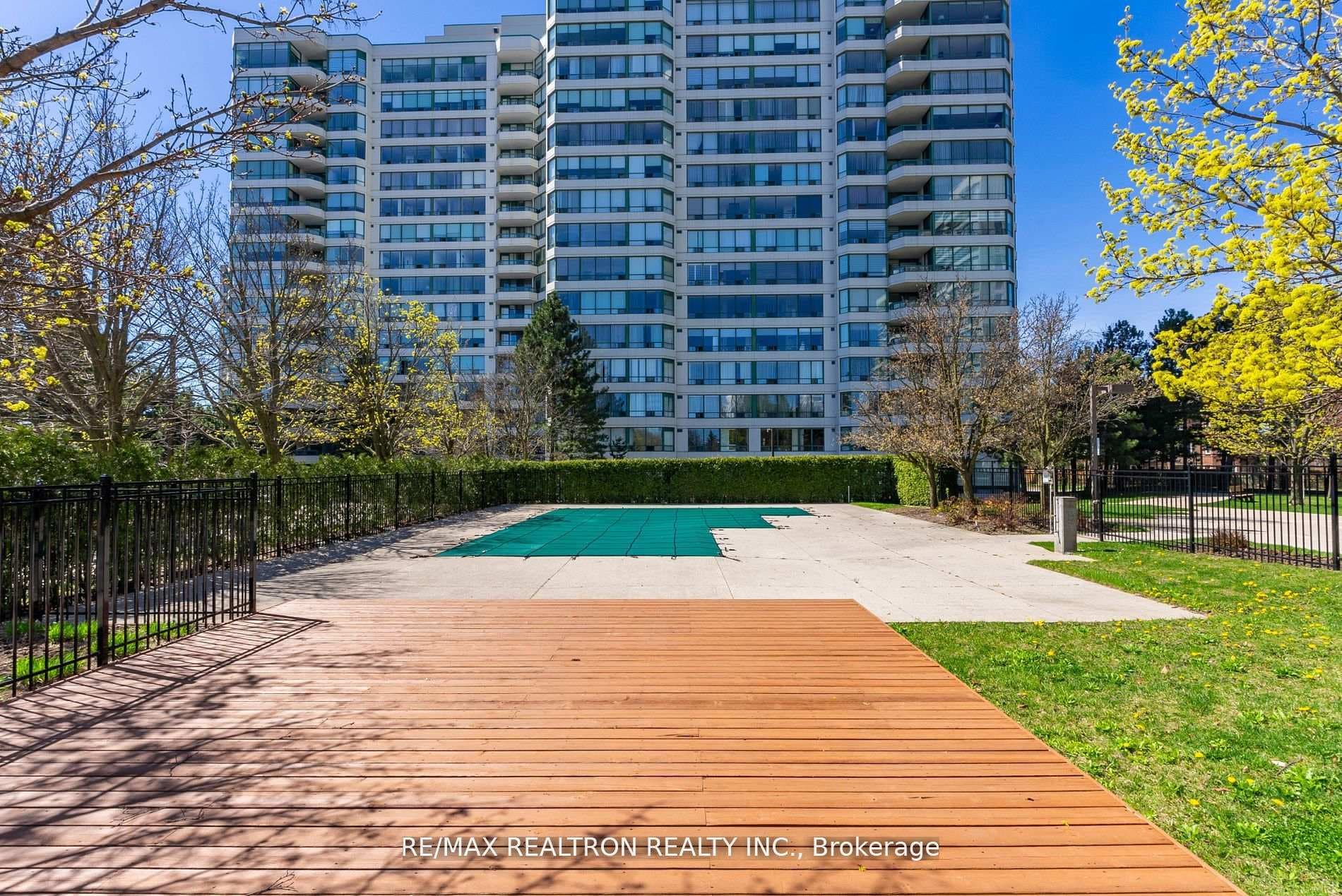 110 Promenade Circle Unit 707 photo 17
