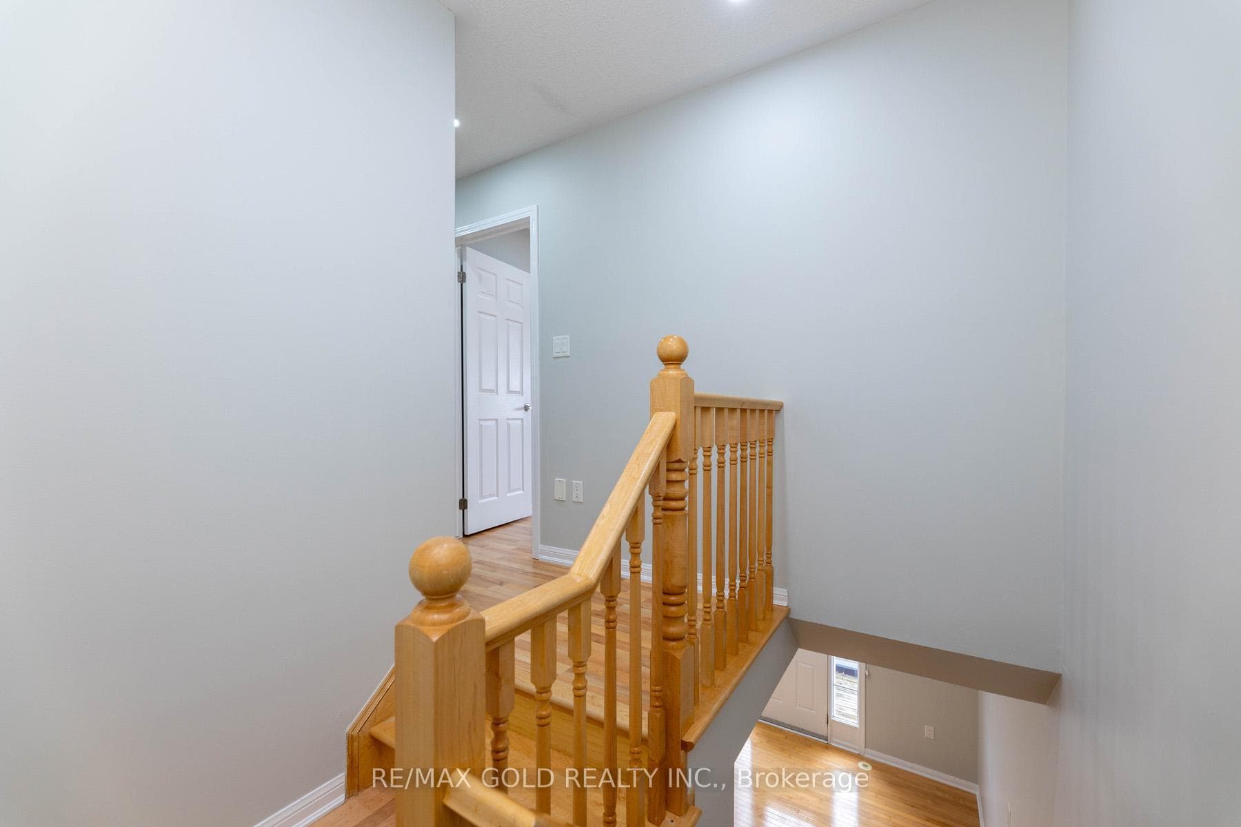 909 Hasselfeldt Heights photo 28