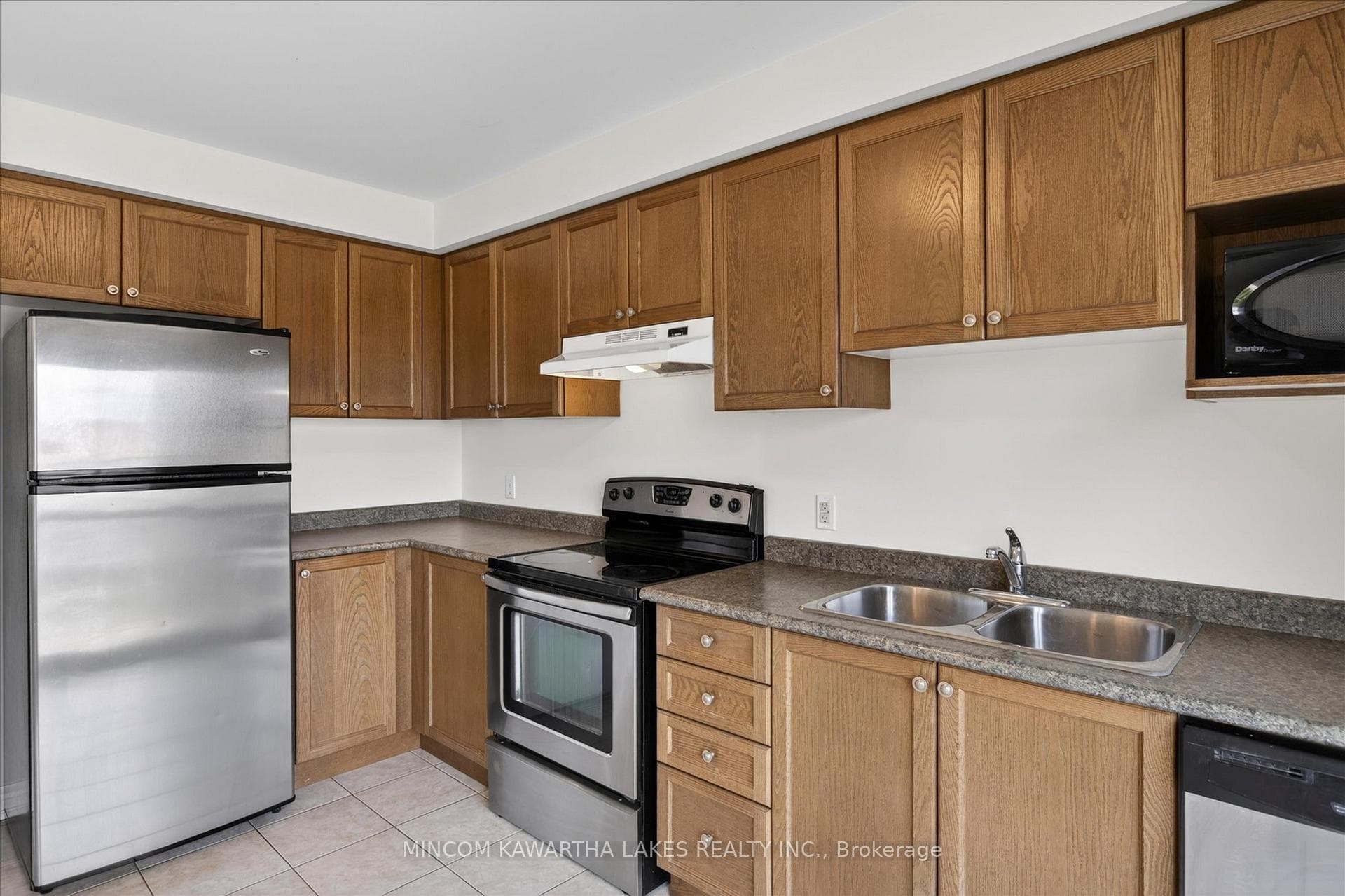 110 Farrier Crescent photo 17