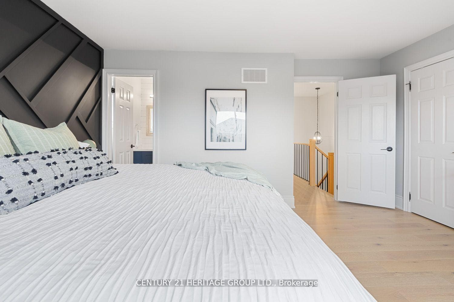 59 Highmore Avenue photo 20