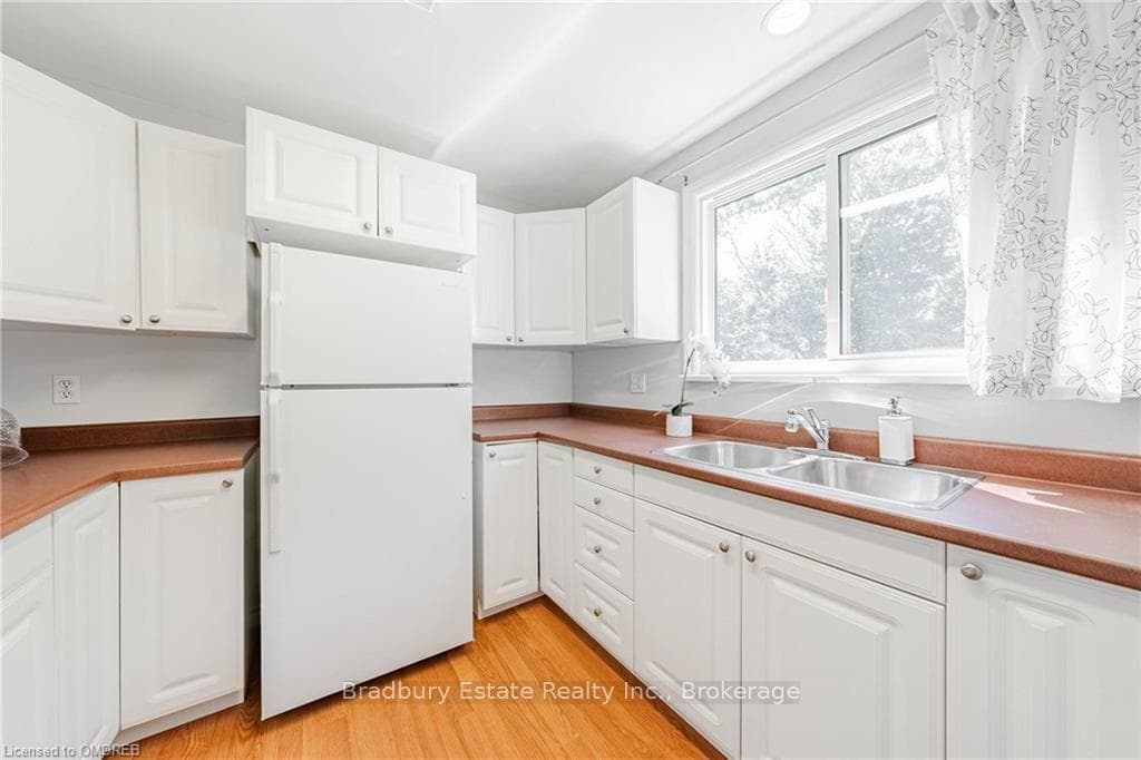 232 BROADWAY Avenue photo 13