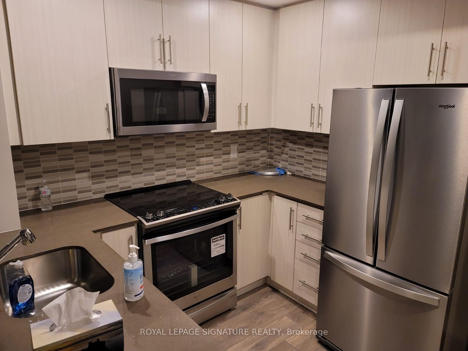 3492 Widdicombe Way Unit 6 photo 7