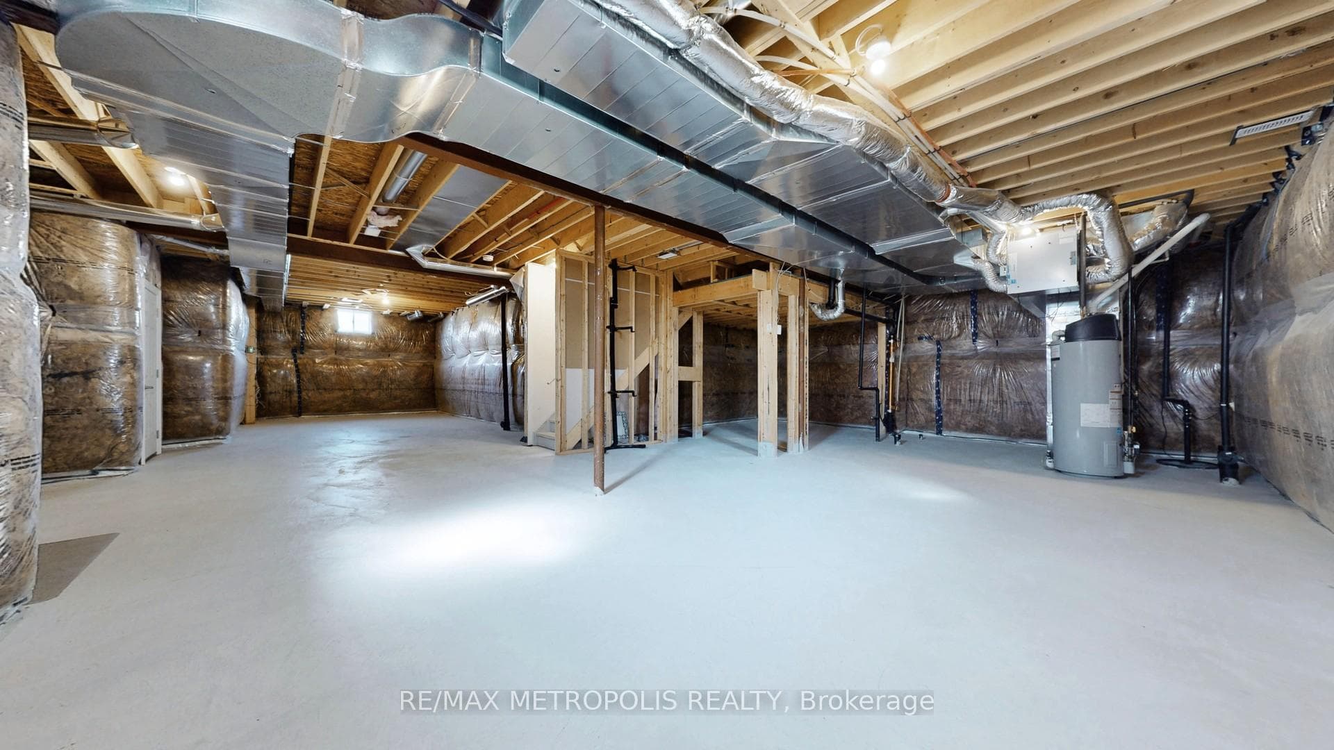 156 Muirfield Drive photo 47