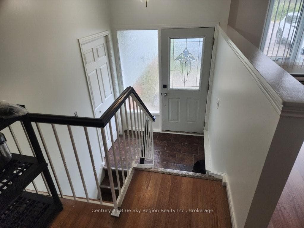 677 Tackaberry Drive photo 6