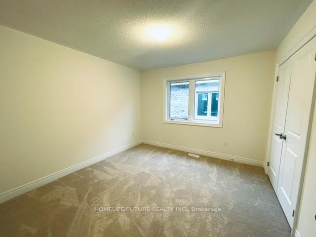 15 Wesley Brooks Street photo 22