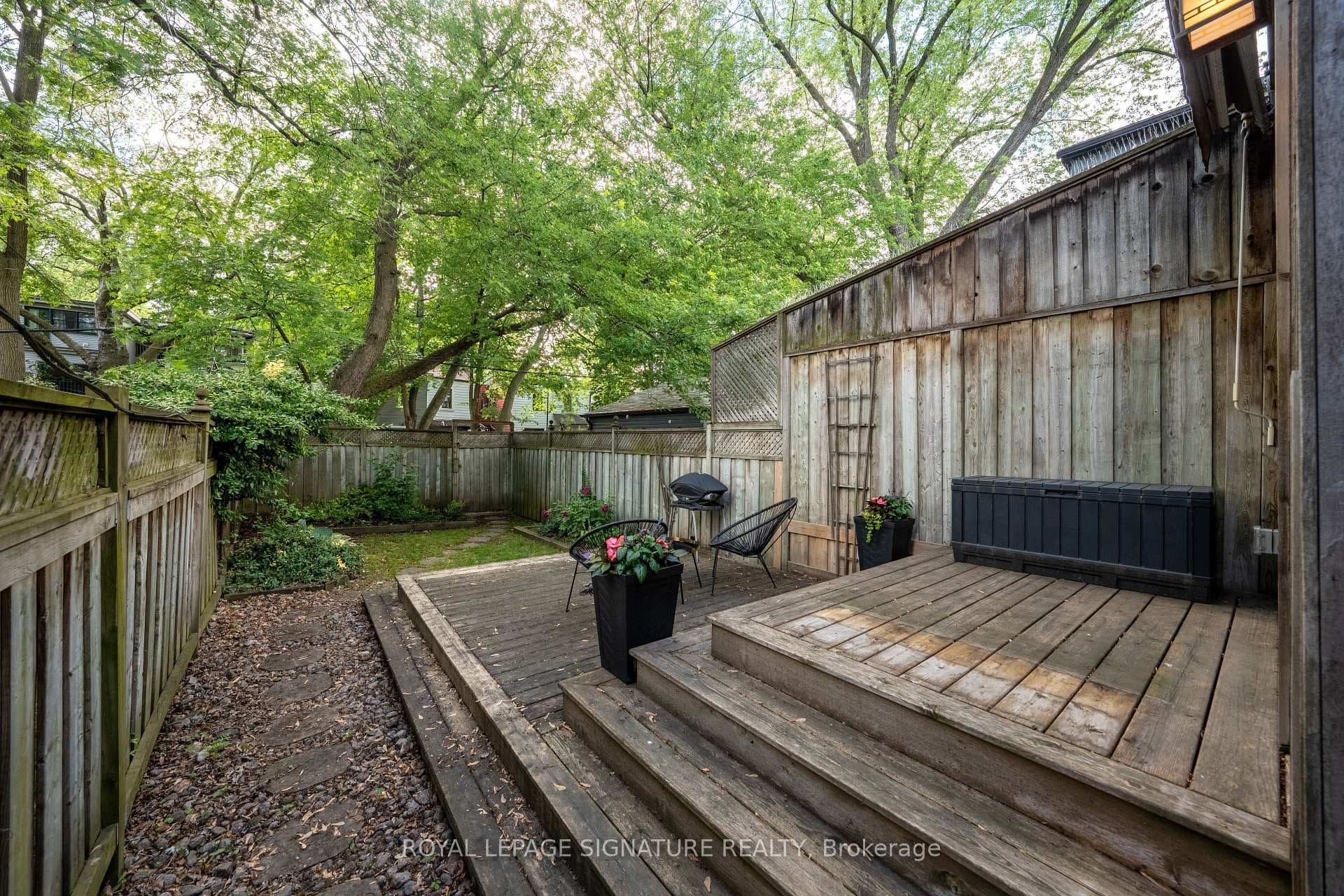 342 Logan Avenue photo 30