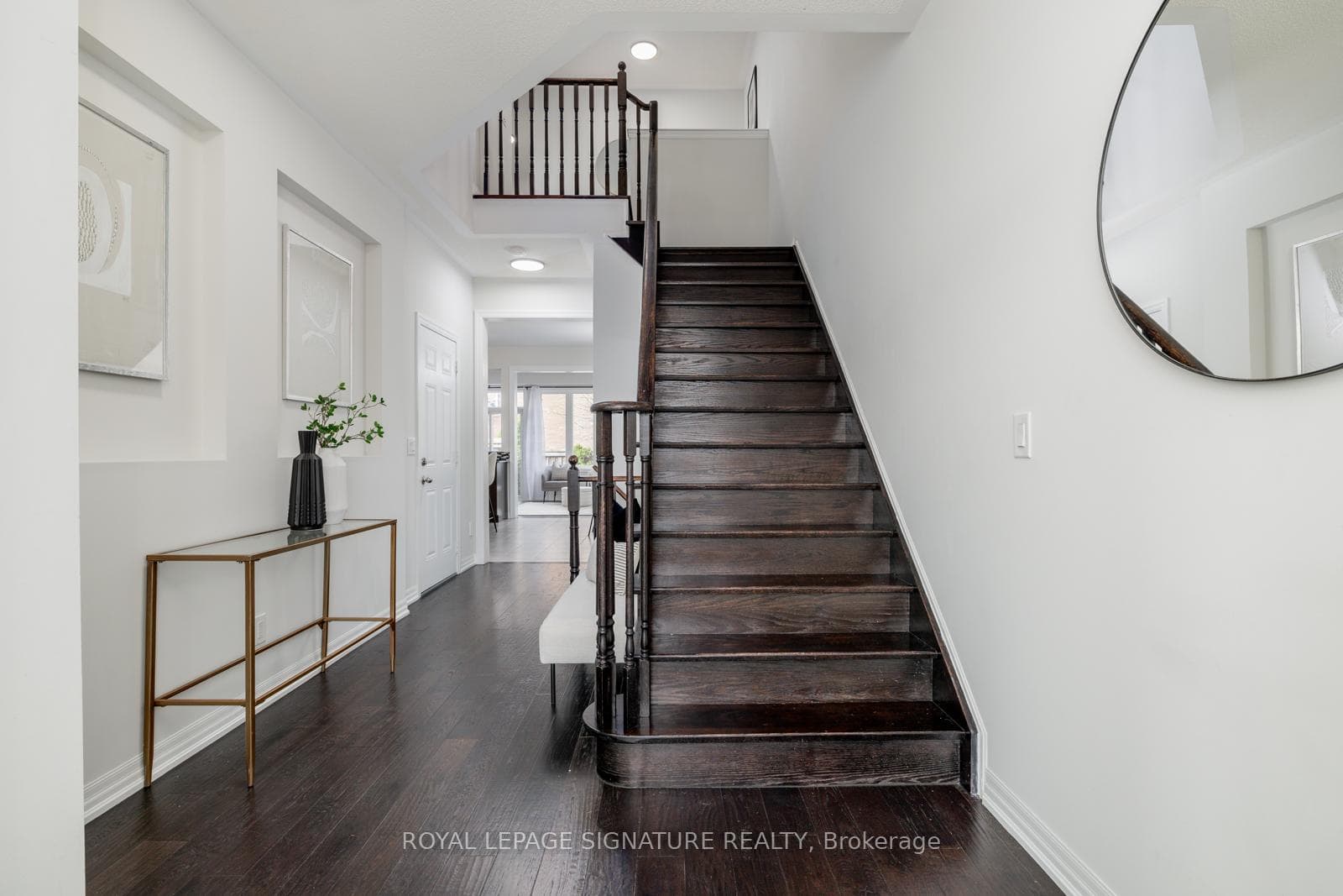 206 Duncan Lane photo 5