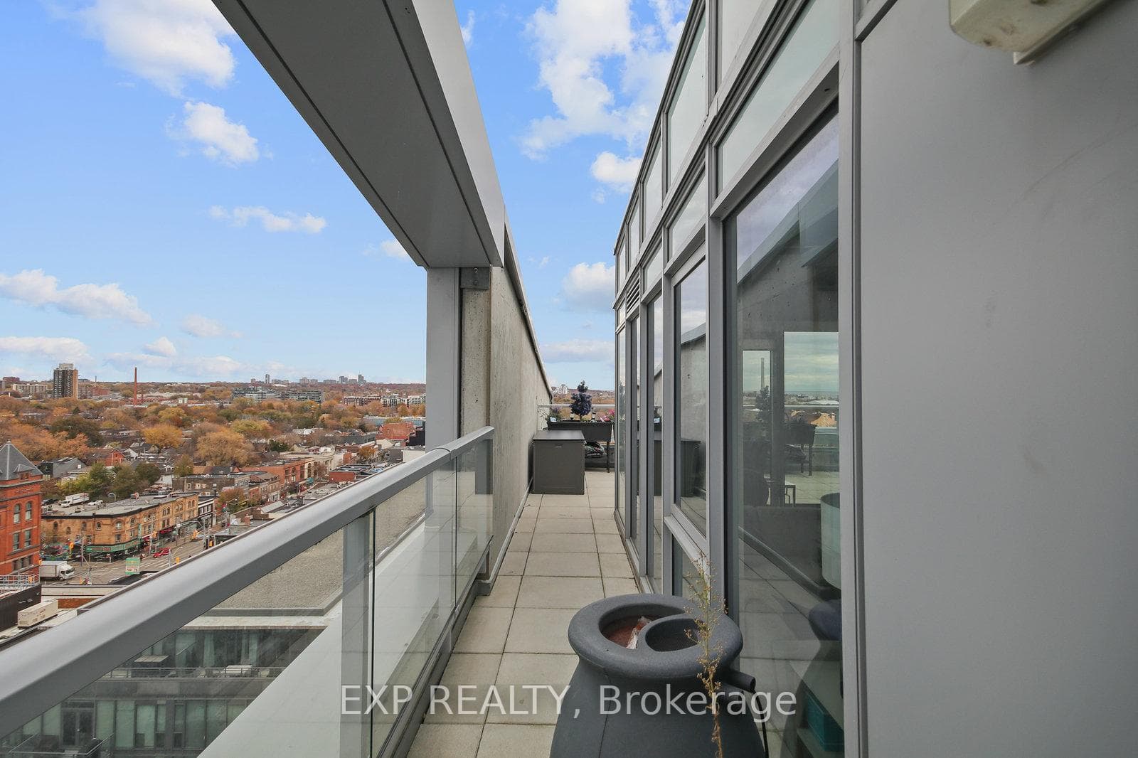 25 Baseball Place Unit 1301 photo 22