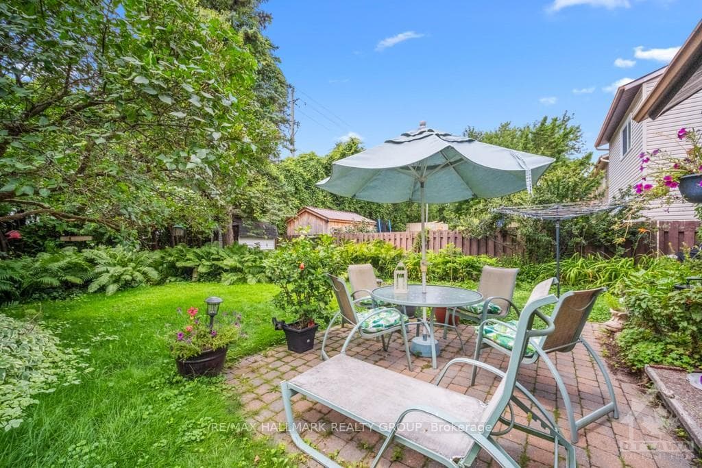 34 MELVILLE Drive photo 22