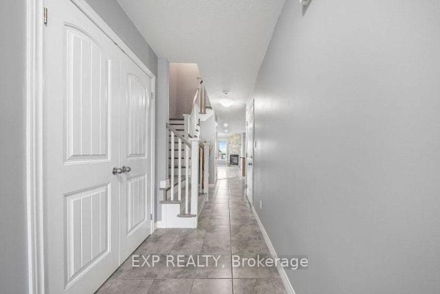 1441 Dunkirk Avenue photo 8