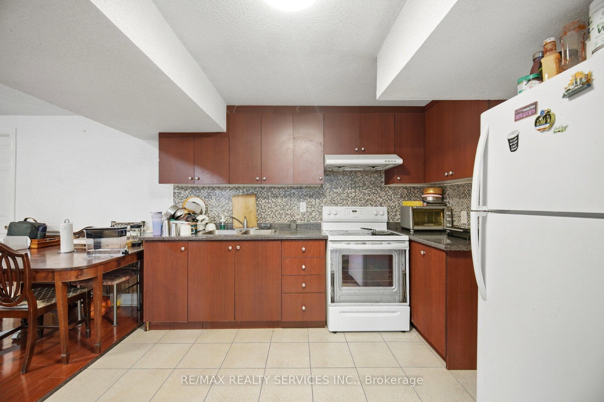 26 Sunforest Drive photo 37