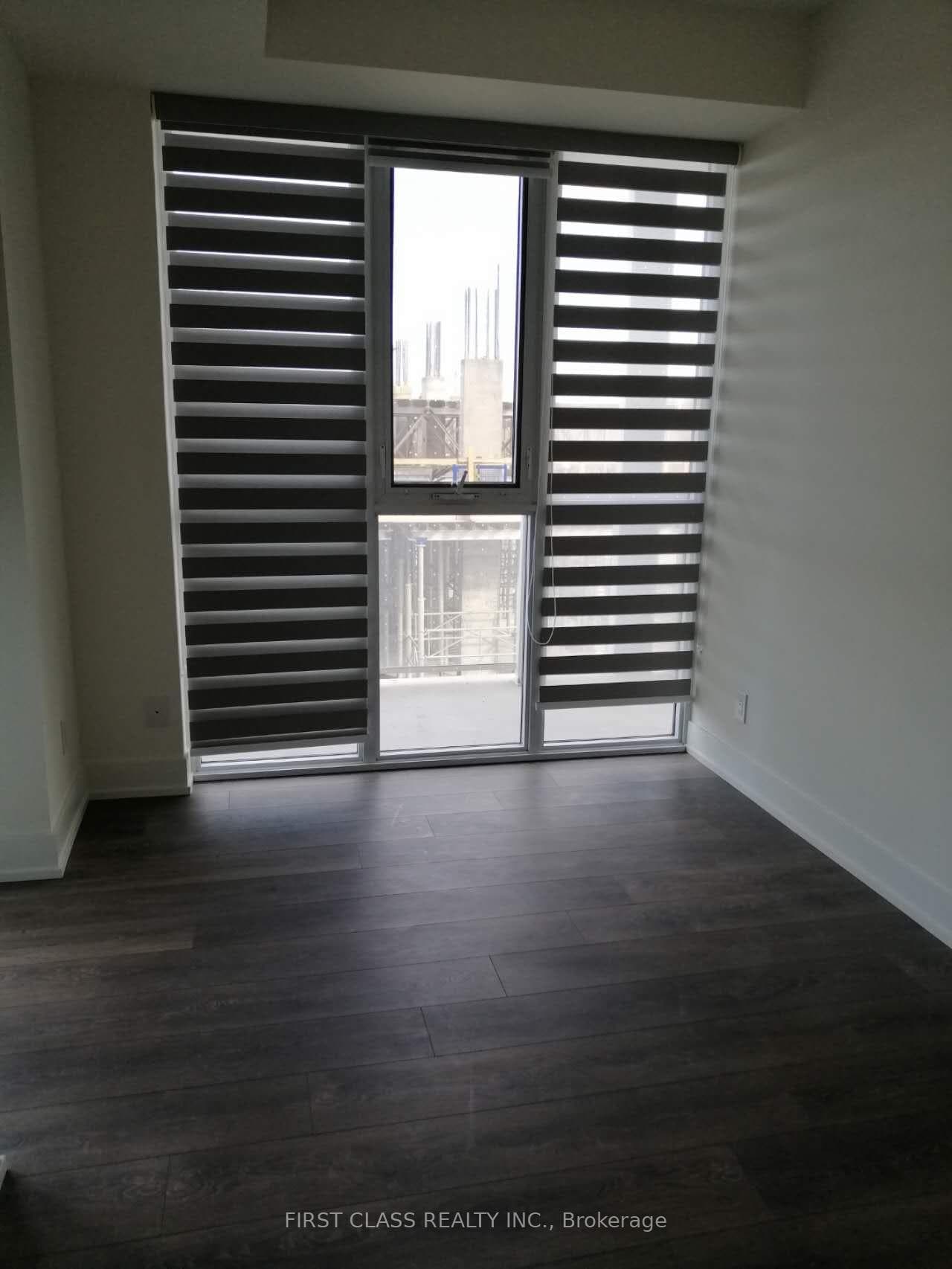 180 Fairview Mall Drive Unit 213 photo 9