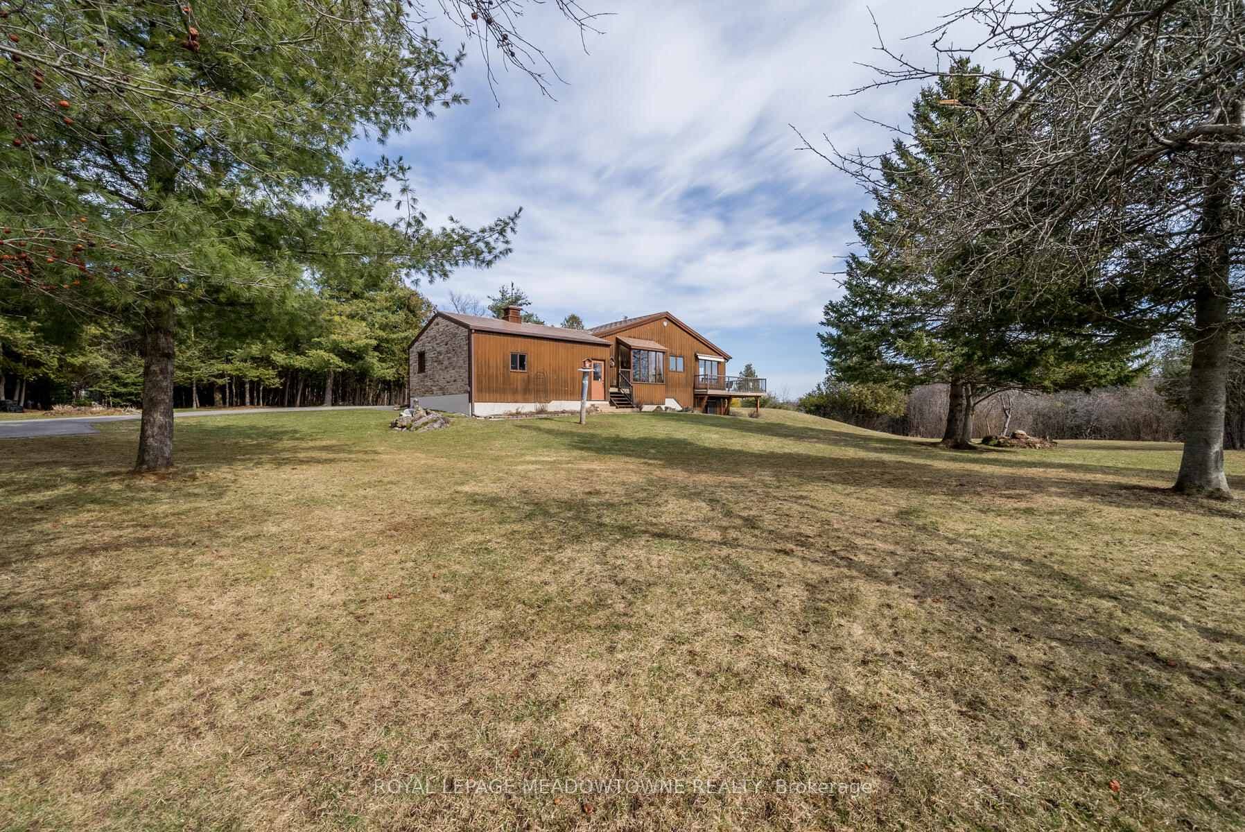 13551 Tenth Line photo 24