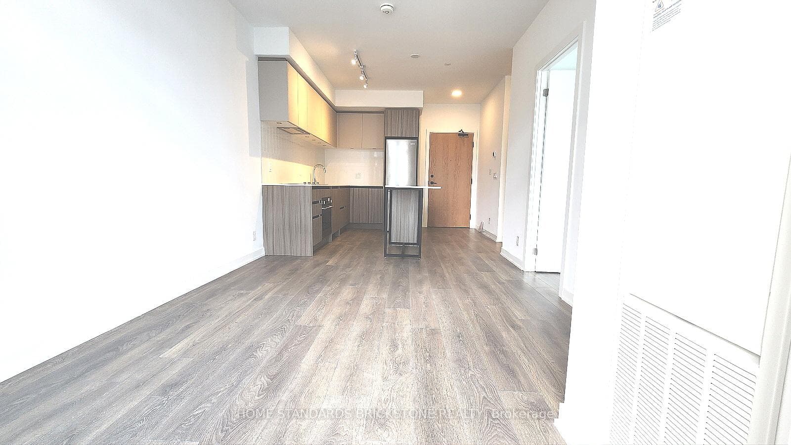 7950 Bathurst Street Unit A716 photo 6