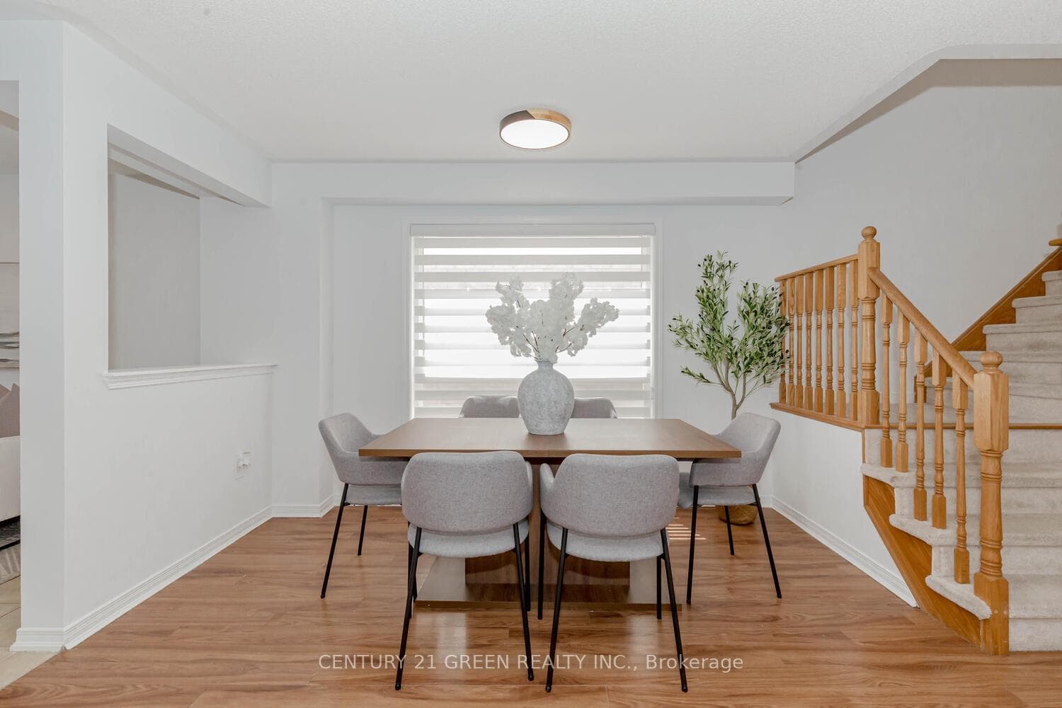 1013 Donnelly Street photo 5