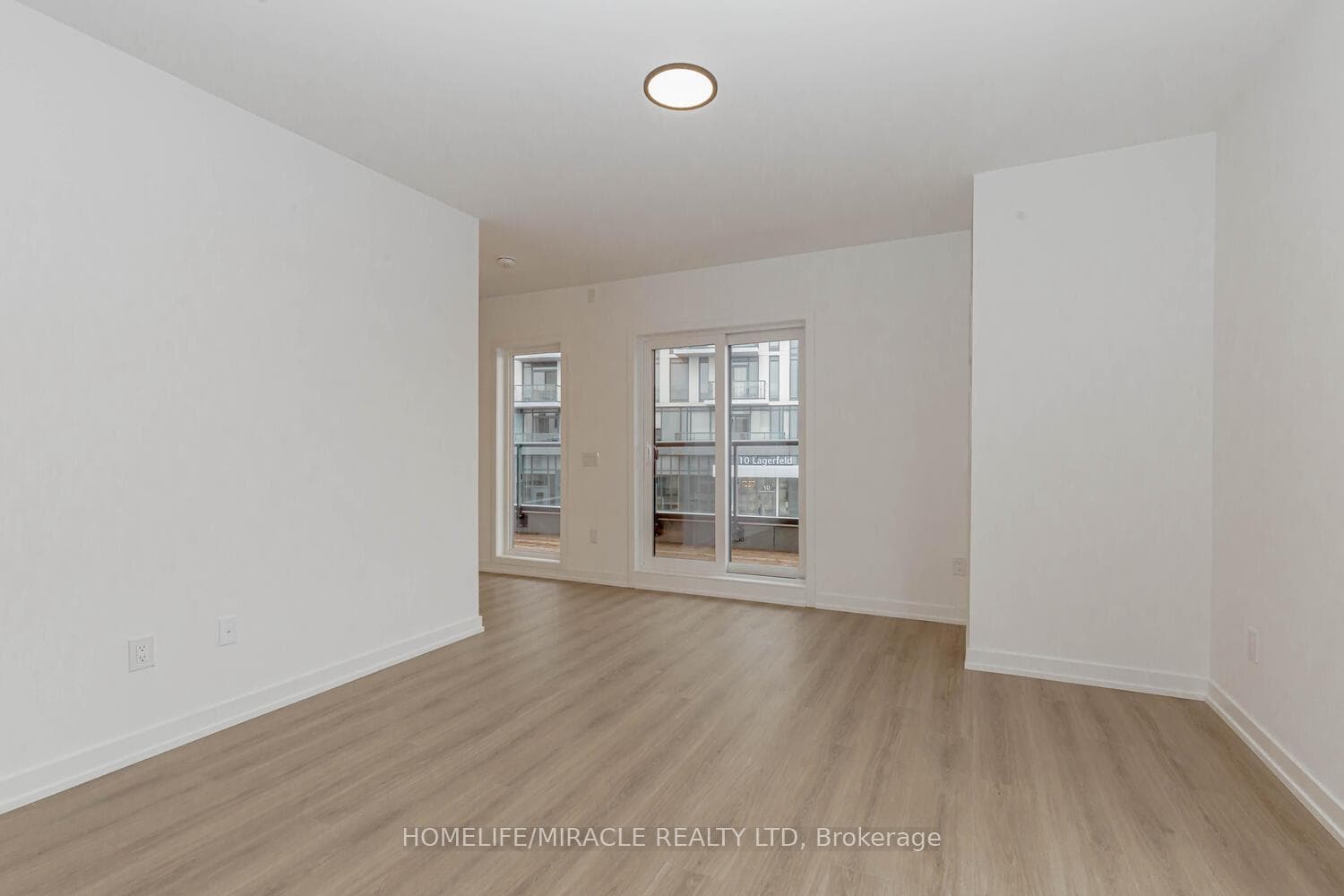 20 Lagerfeld Drive Unit 11 photo 12
