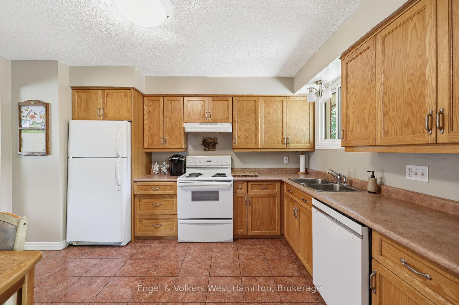30 Laird Street photo 12