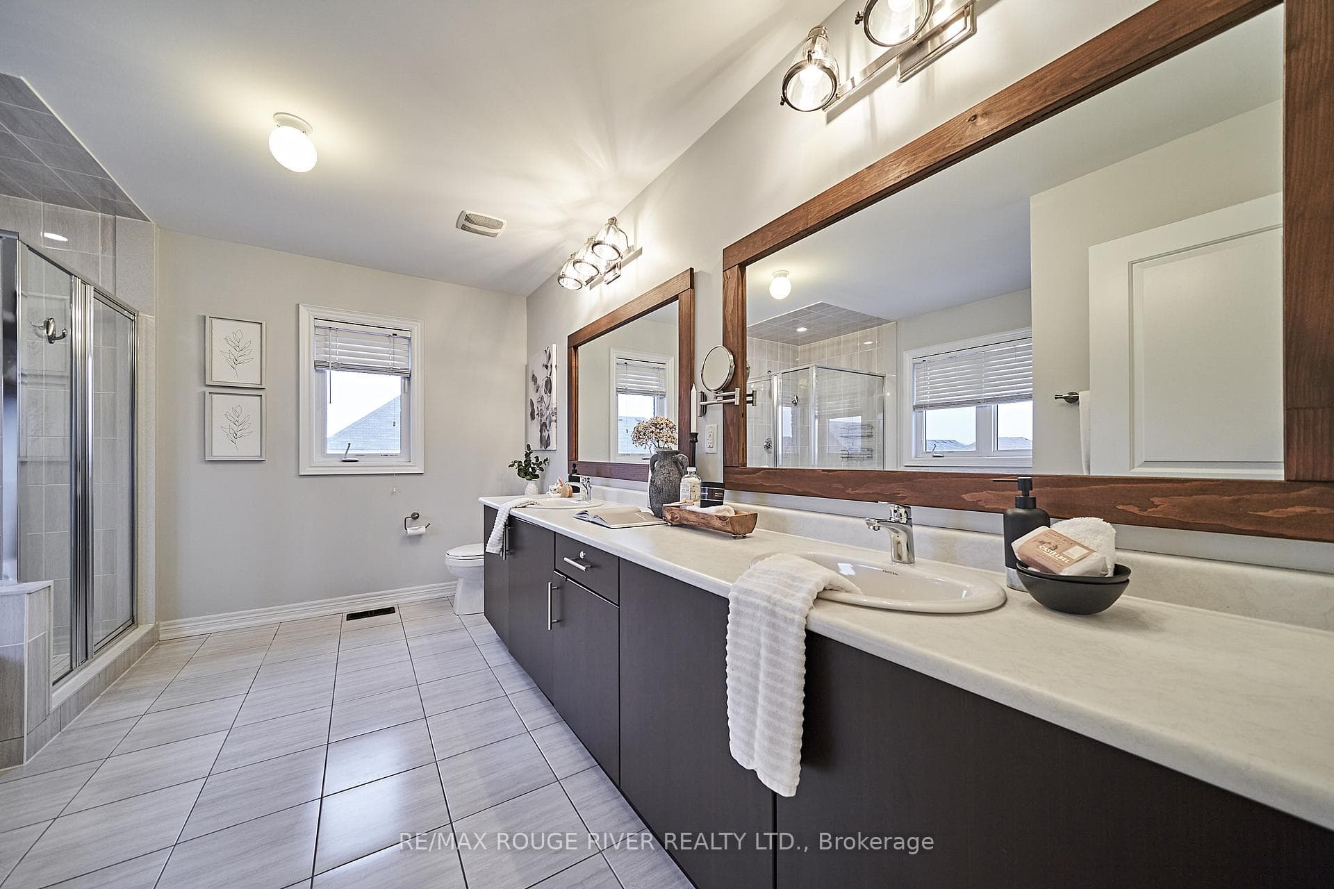 30 Gomme Avenue photo 31