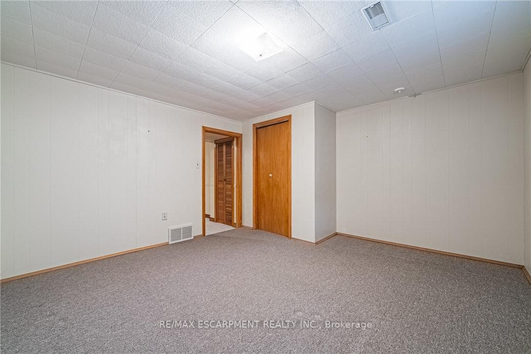 79 TERRACE Drive photo 26