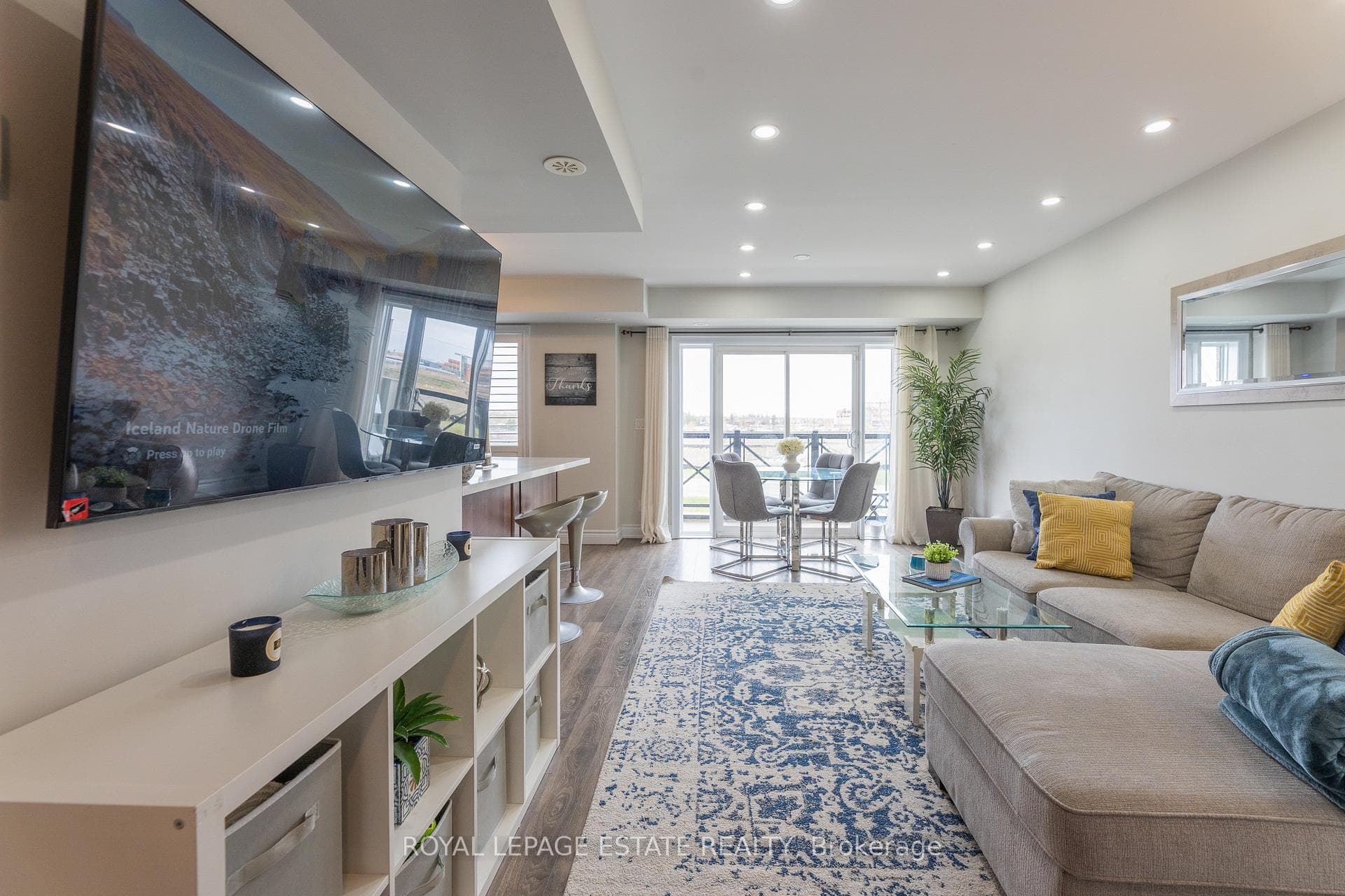 30 Dunsheath Way Unit 511 photo 3