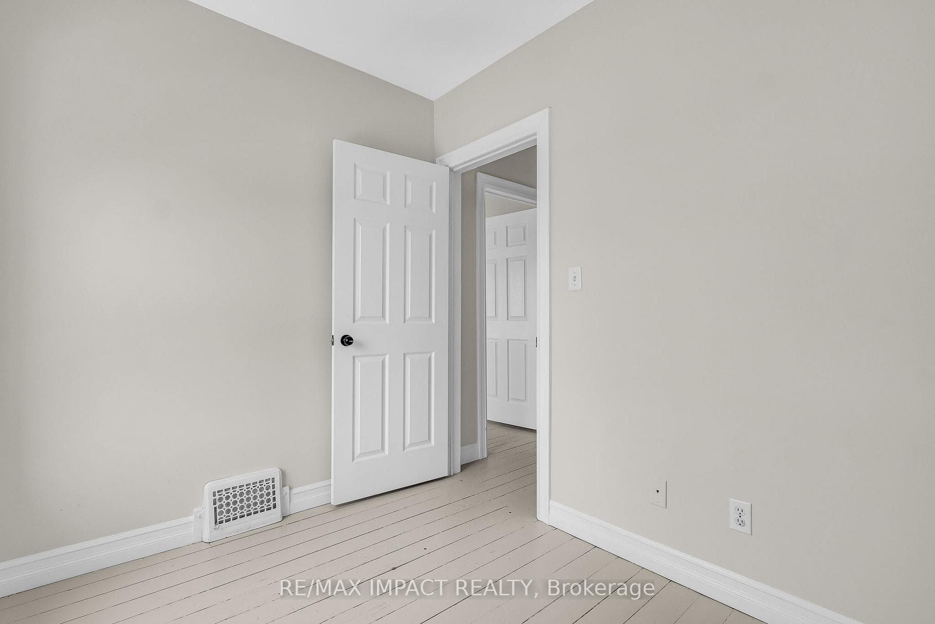273 George Street photo 19