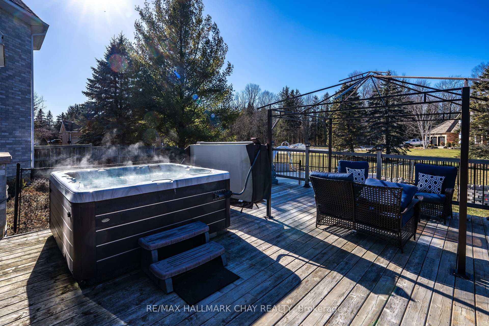 130 Edward Pottage Crescent photo 5