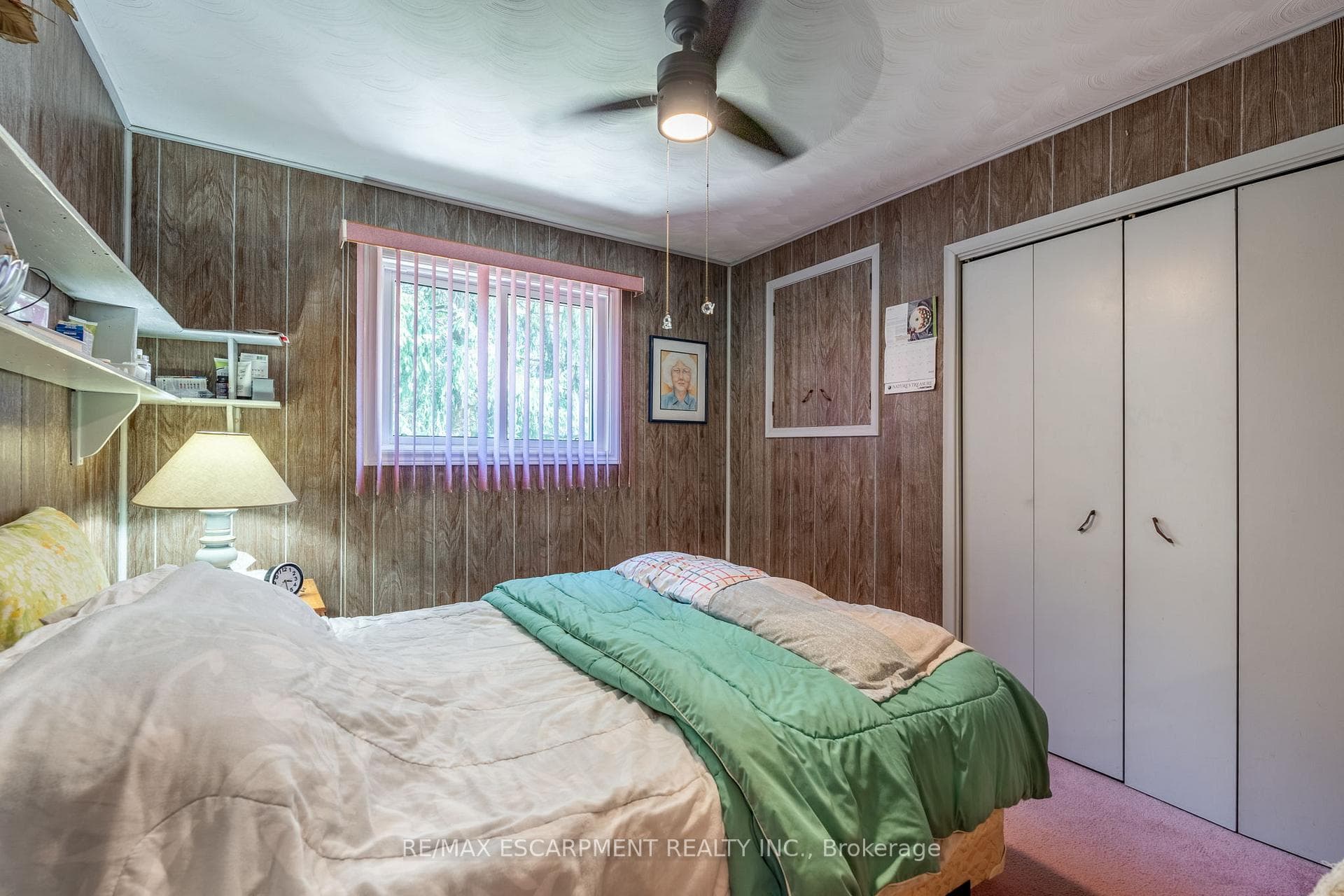 1215 Derry Road photo 16