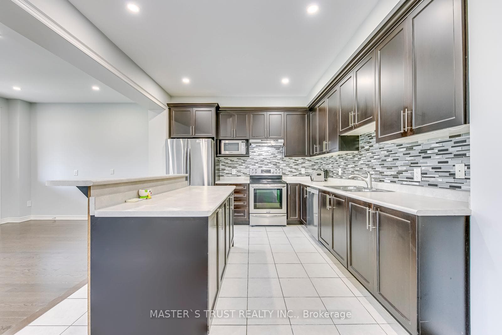 3045 Gladeside Avenue Unit 20 photo 12
