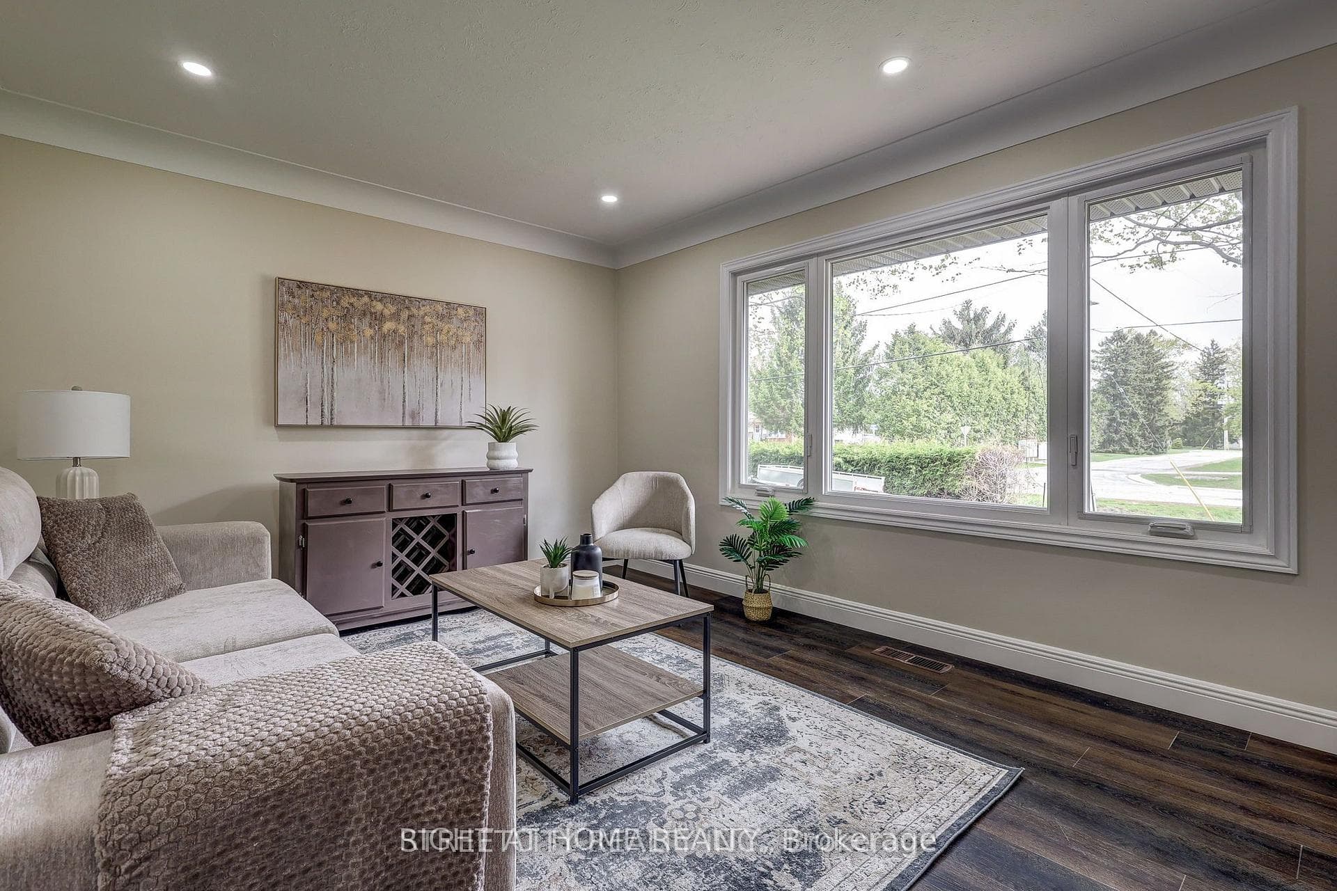 10 Vineden Drive photo 5