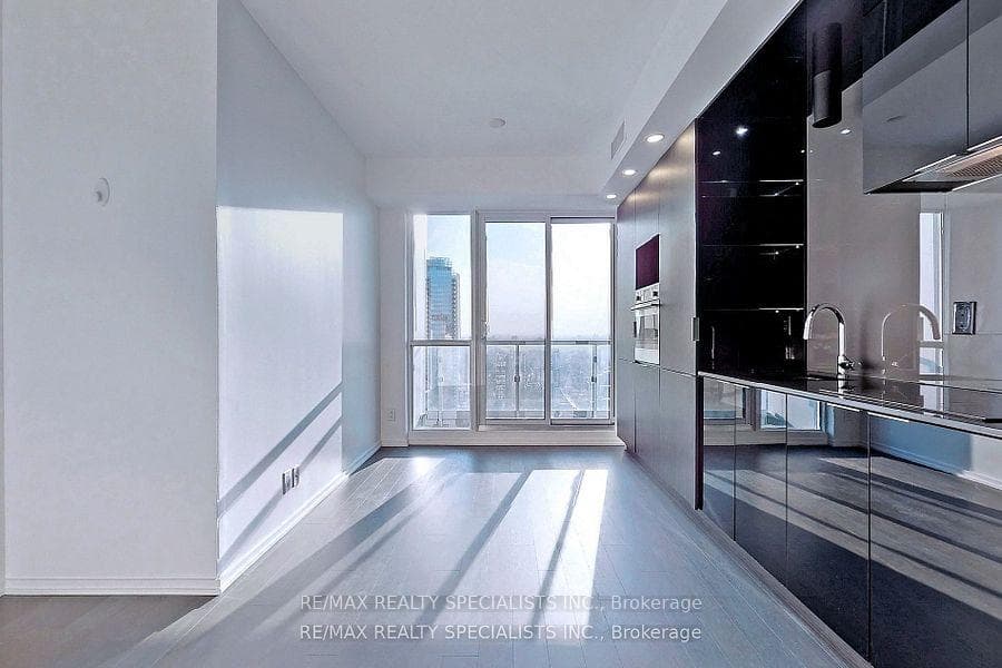70 Temperance Street Unit 5312 photo 7