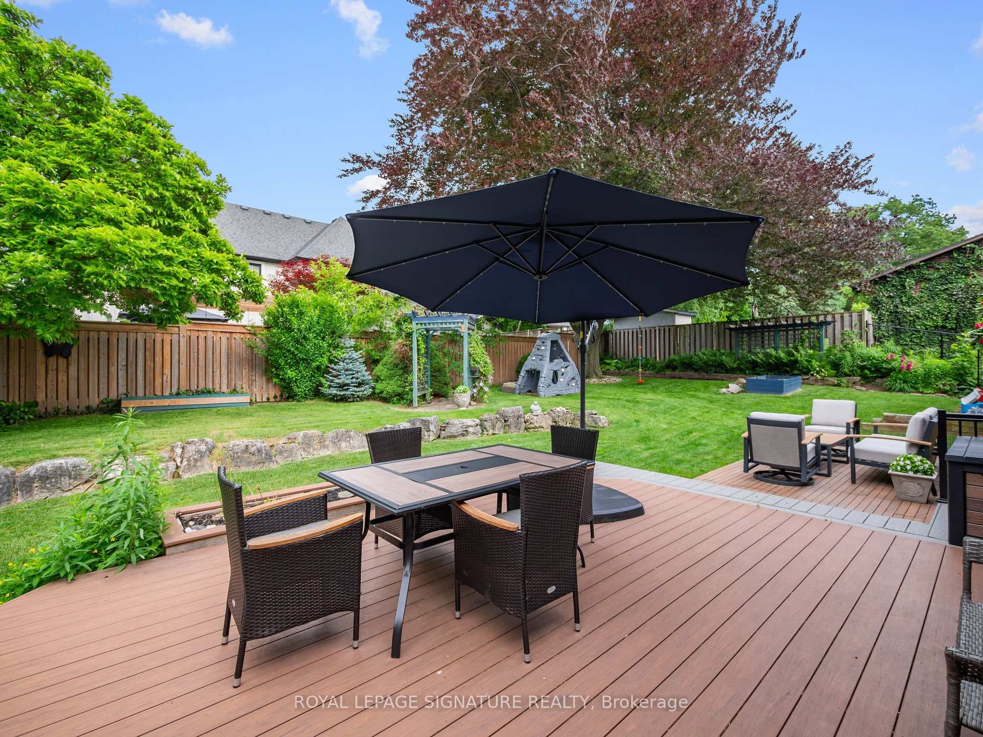 245 Appleby Road photo 24