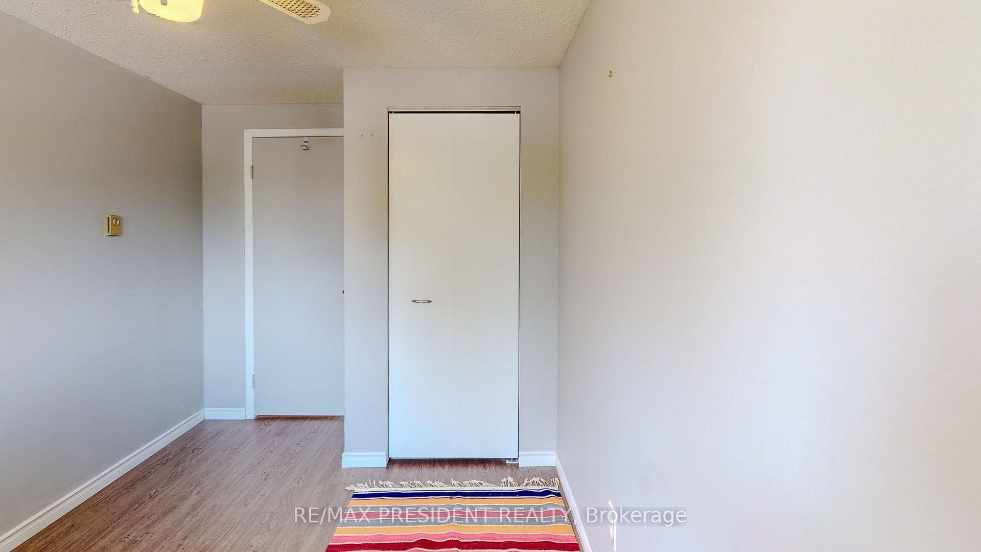 121 B Cornerbrook Crescent photo 26