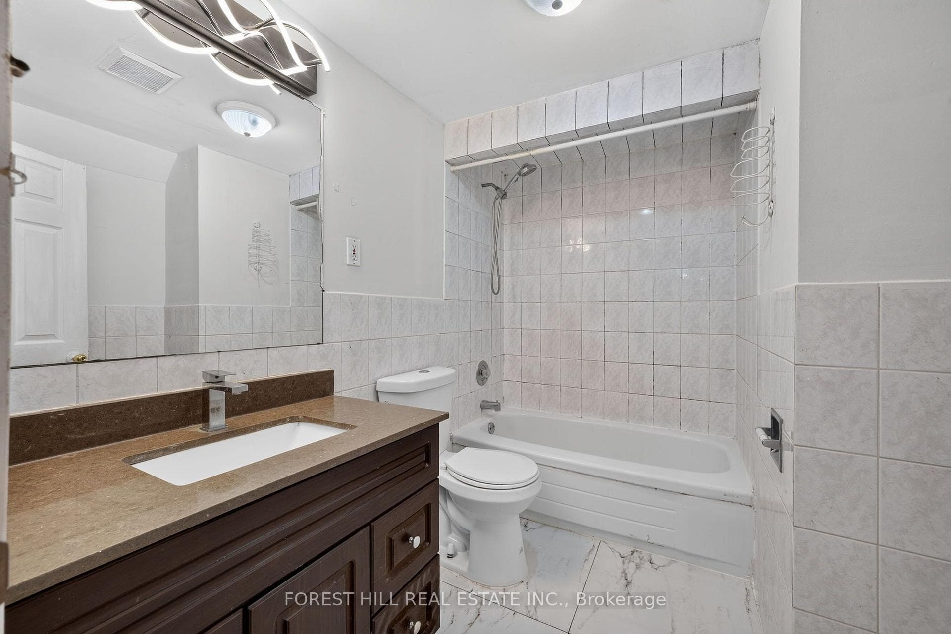 55 Castlehill Road photo 38