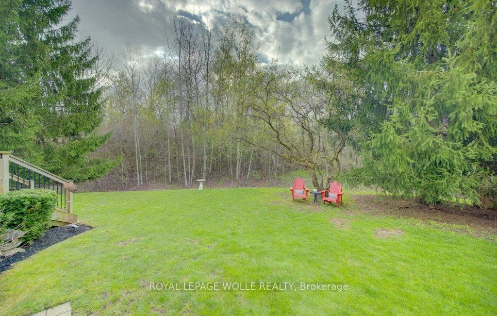 333 Calvington Place photo 38
