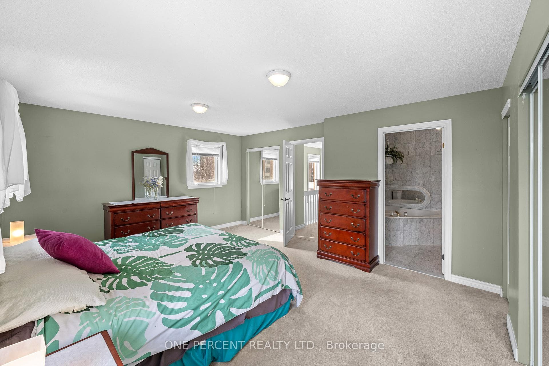 30 Maplehurst Avenue photo 28